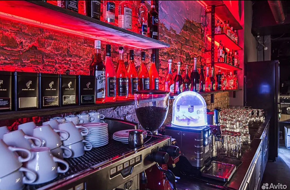 Бар.Ночной клуб и Кальяная