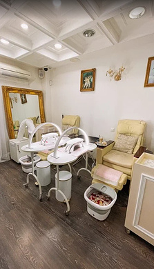 Салон красоты рядом с ЦУМ