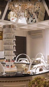 Салон красоты рядом с ЦУМ 9