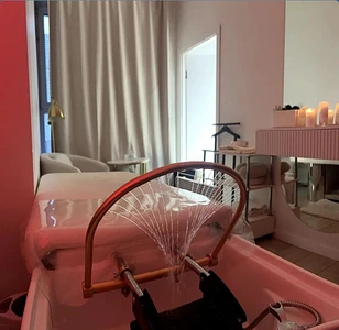 Салон Красоты у метро с прибылью 455 000р. в месяц 7