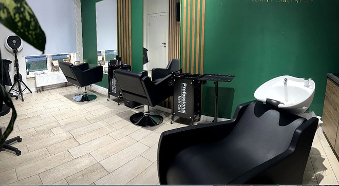 Салон Красоты у метро с прибылью 455 000р. в месяц