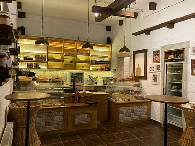 Ресторан. Кафе. Винотека на Рублевке 6