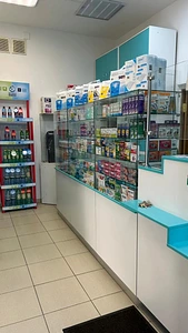 Аптека в проходимом месте на территории больницы 3