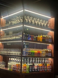 Бар у метро с лицензией, прибыль 500 тыс. 2