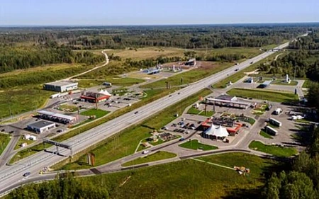 Гостиница на трассе М10 с землей 7 Га 0