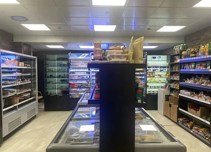 Продуктовый магазин у остановки с прибылью 330 тыс 2