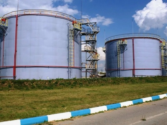 Нефтебаза в Московской области
