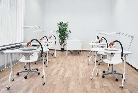 Готовый бизнес. Школа маникюра и педикюра