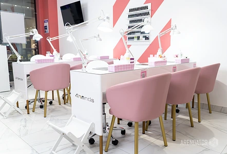 Салон маникюра и педикюра 4hands 1