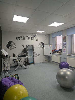 Школа вокала. Прибыль 228 000 руб\мес