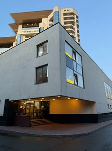 Фитнес студия с салоном красоты  4