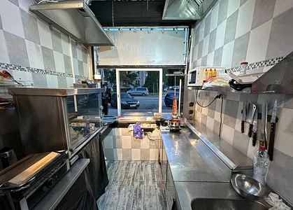 Шаурма у пивного бара 5