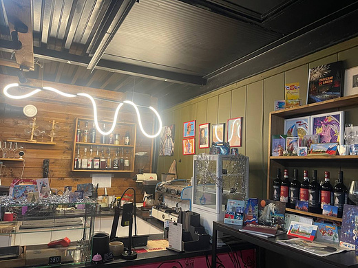 Кофейня-киноклуб в Высотке на Котельнической