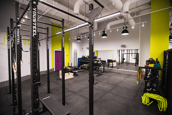 Фитнес студия 430 кв.м в Торговом центре