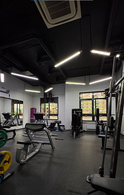 Фитнес-клуб с Тренажерным залом 240м2 